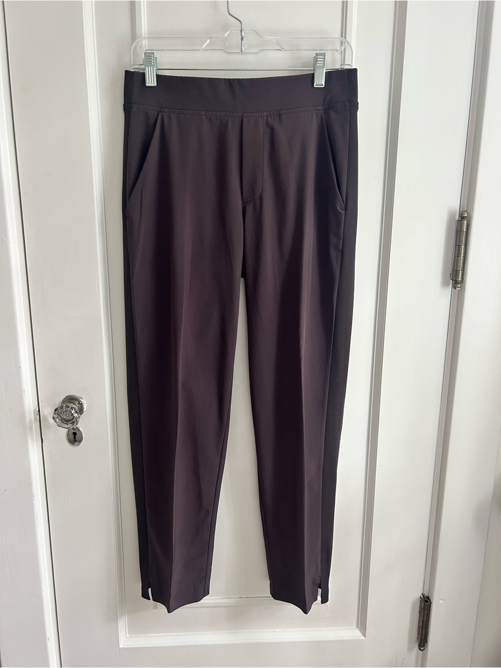 Athleta Brooklyn Mid Rise Ankle Pants Size 4